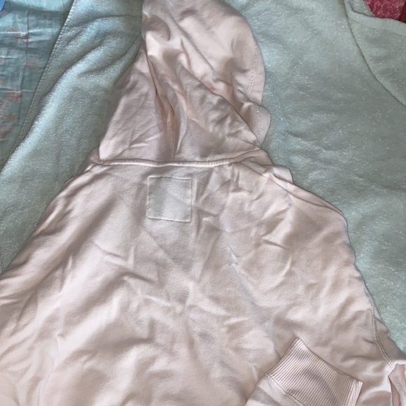 Hollister cropped pink half zip up - Picture 3 of 3